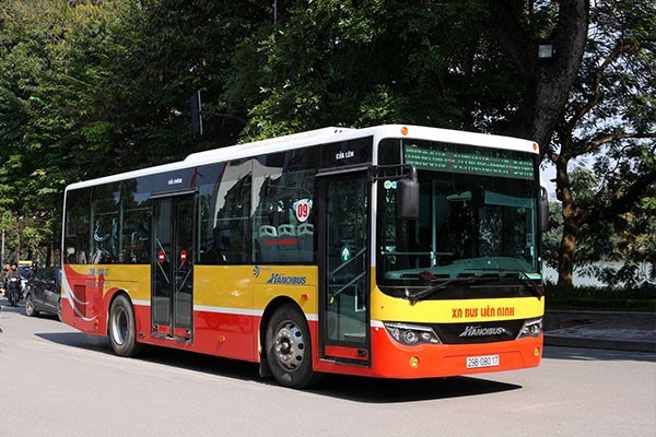 Hà Nội đẩy mạnh xã hội hóa đầu tư hệ thống nhà chờ xe buýt tại khu vực ngoại thành