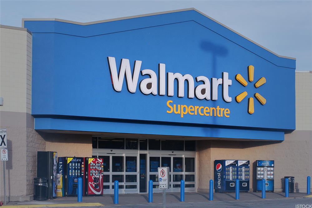“Điểm tô son phấn lại”, Walmart đang làm tất cả để trụ vững trong thị trường bán lẻ